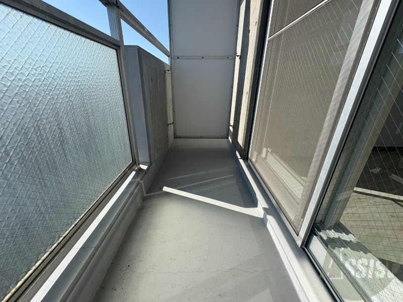 バルコニー　バルコニーです。天気の良い日には外干しができます！