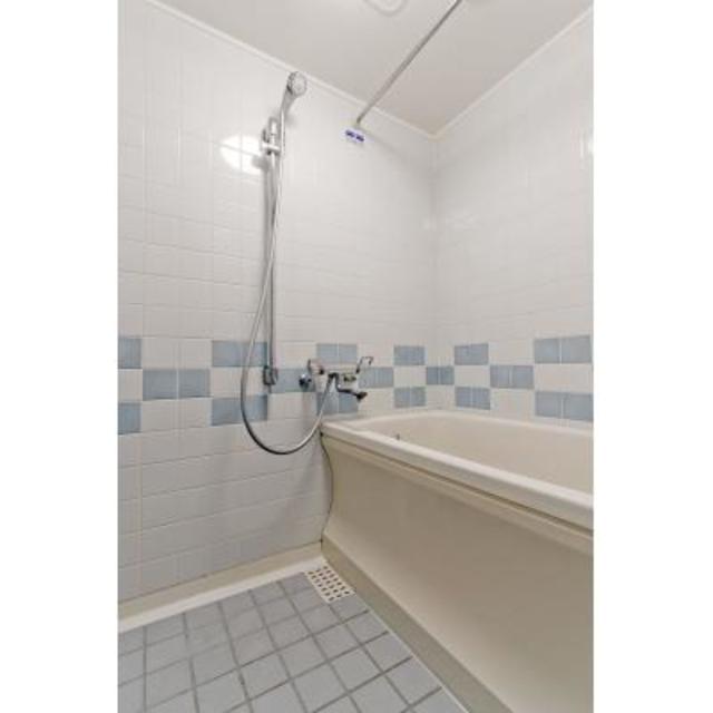 バス・シャワールーム　※写真は同タイプ住戸です。