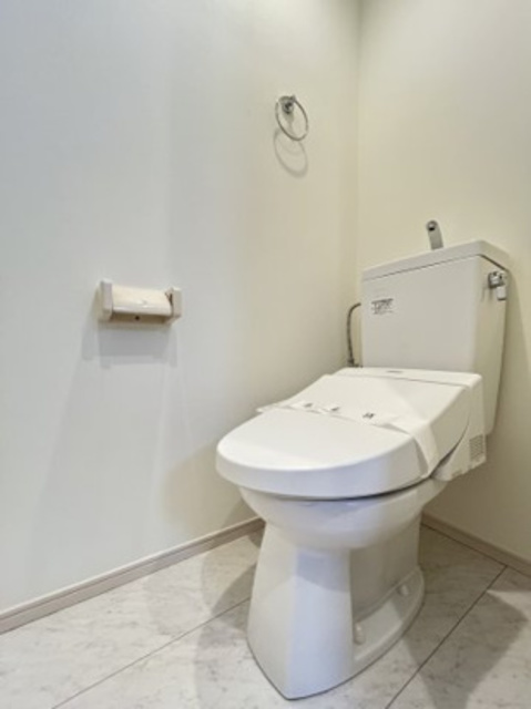 トイレ　シャワートイレ