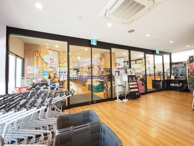 スーパー　東武ストア新河岸店（スーパー）まで370m