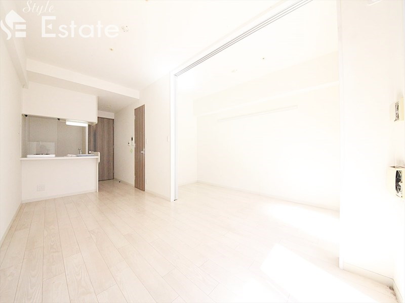 居室・リビング　内装