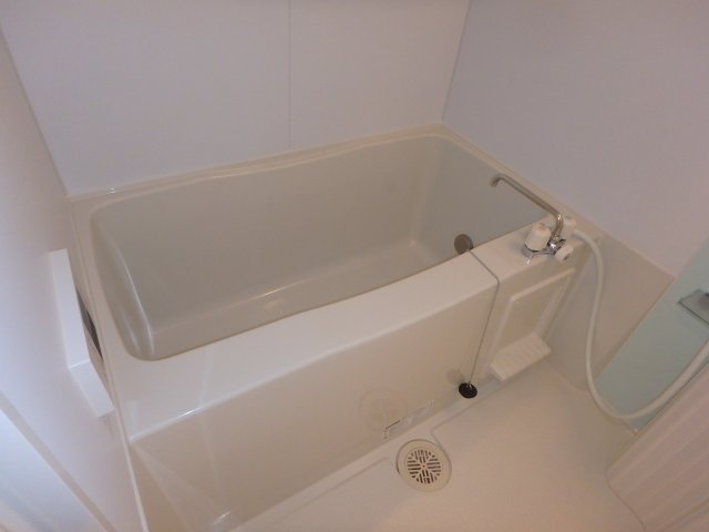 バス・シャワールーム　他のお部屋の参考写真となります。