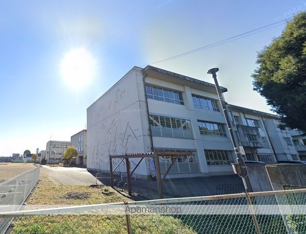 小学校　大泉町立北小学校（小学校）まで341m