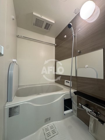 バス・シャワールーム　プレサンス九条グランデリーヴ　風呂