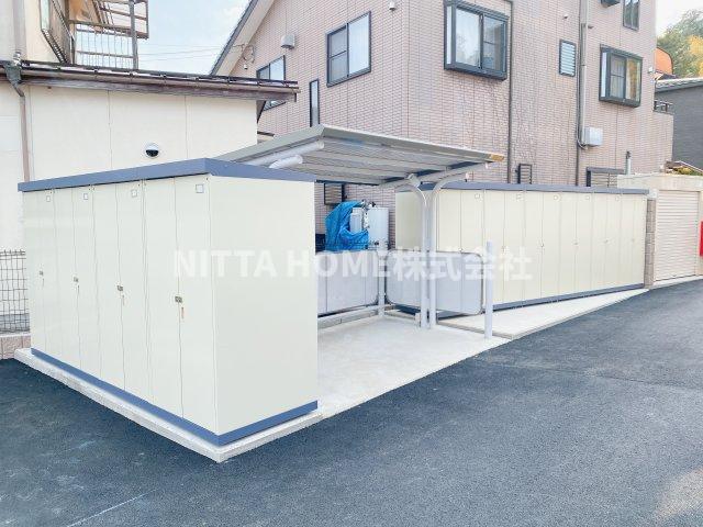 その他共有部分　スタットレスタイヤも収納できる外部物置◎