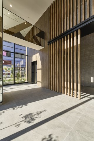 ロビー　落ち着いたロビーです