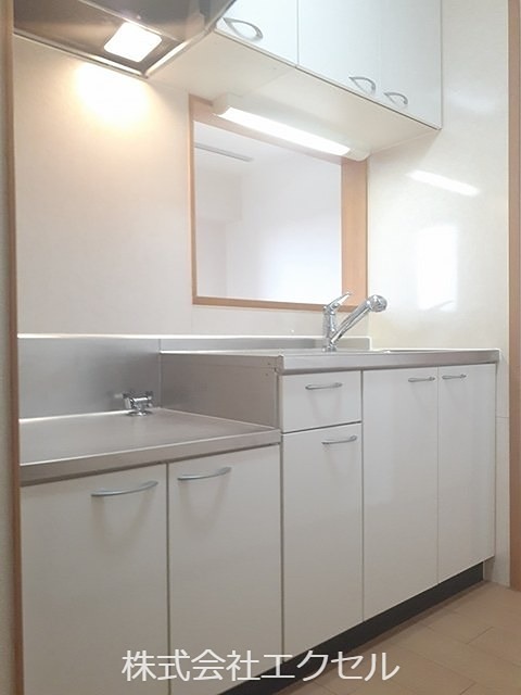 キッチン　カウンターキッチンです。