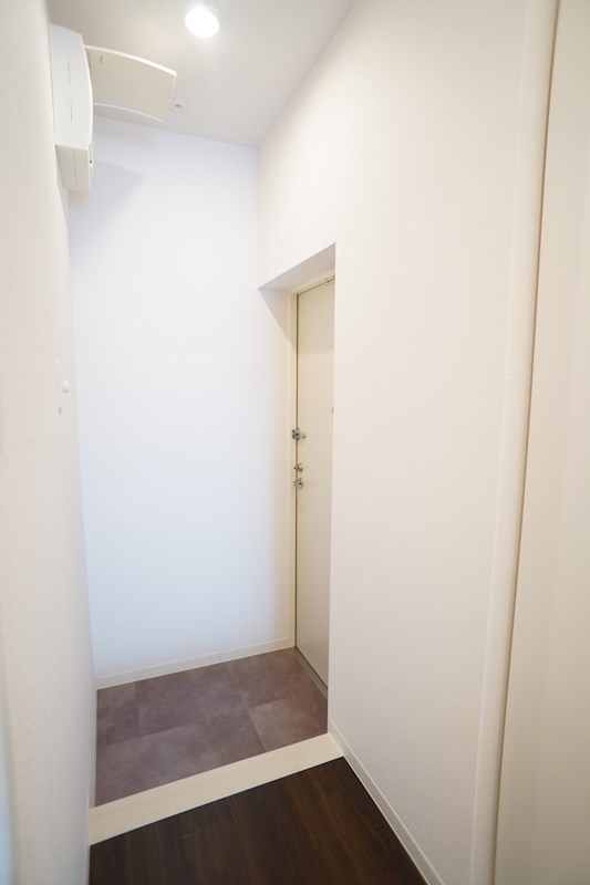 玄関　2号室イメージ