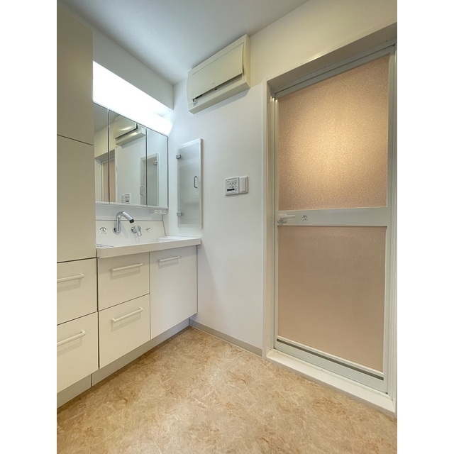 洗面設備　☆嬉しい独立洗面台☆