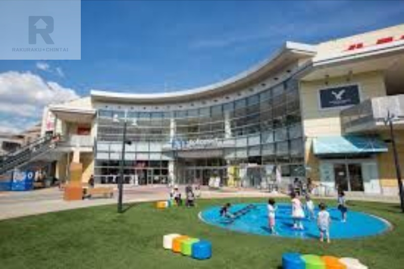 ショッピングセンター　ららぽーと甲子園（ショッピングセンター）まで897m