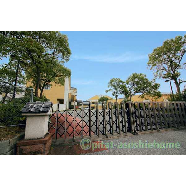 中学校　米原市立米原中学校（中学校）まで1601m