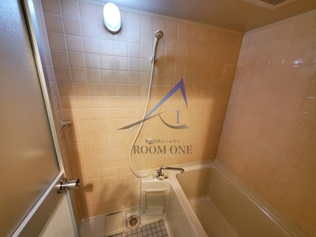 バス・シャワールーム　お風呂です。