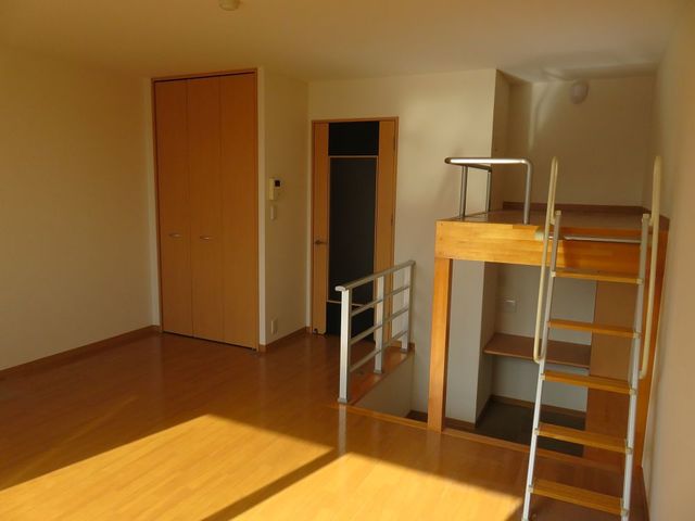 居室・リビング　洋室・ロフト・デスク付書斎