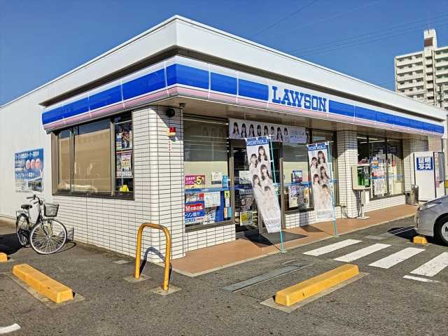 コンビニ　ローソン（コンビニ）まで648m