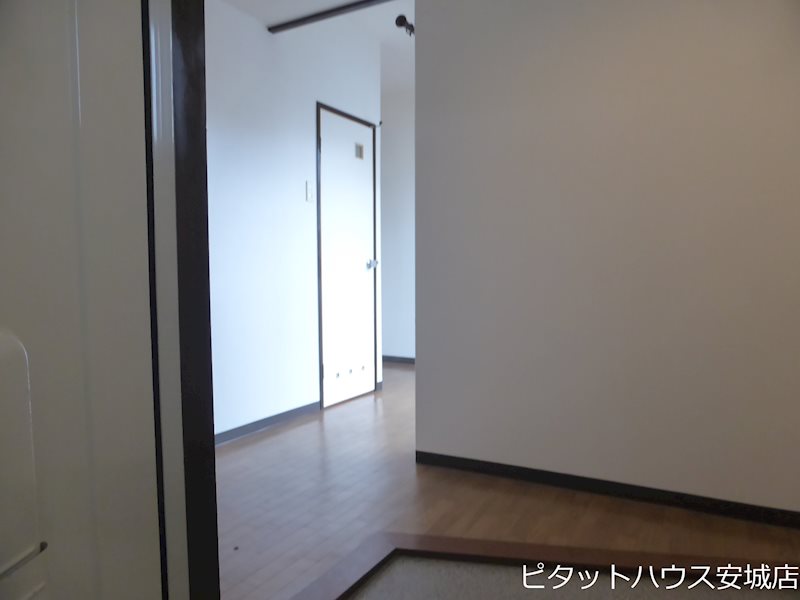 玄関　参考写真