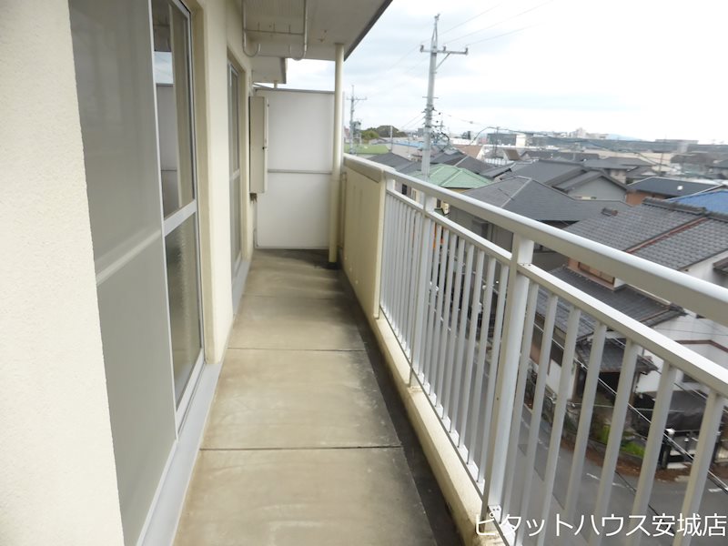 バルコニー　参考写真