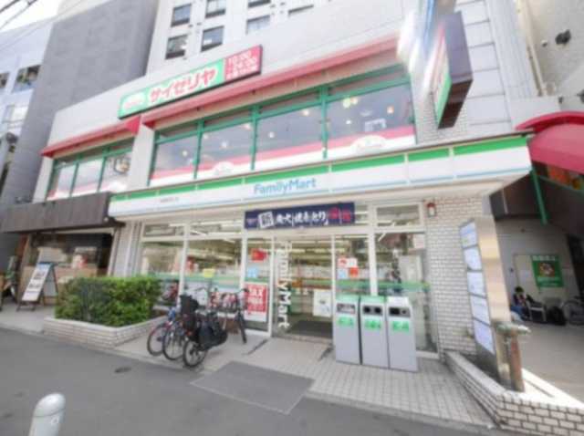 コンビニ　ファミリーマート 両国駅西口店（コンビニ）まで296m