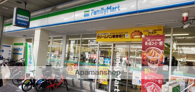 コンビニ　ファミリーマート亀戸駅前店（コンビニ）まで227m