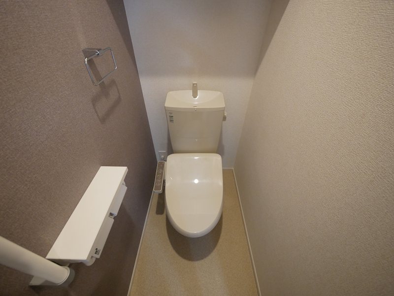 トイレ　ウォシュレット