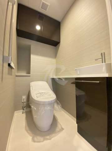 トイレ　パークスフィア牛込神楽坂