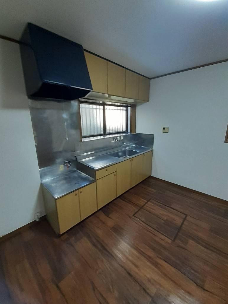 キッチン　他階の写真になります。