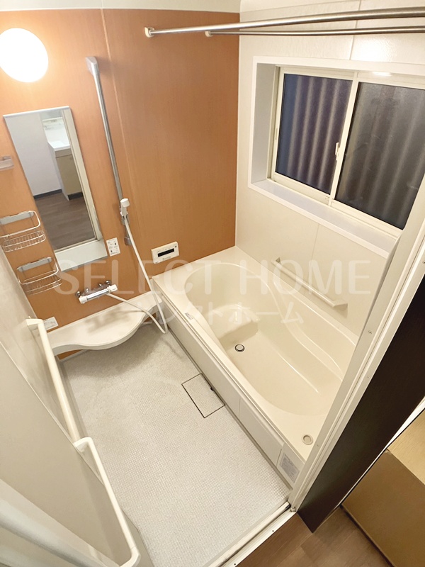 バス・シャワールーム　お風呂で日々の疲れを落としましょう