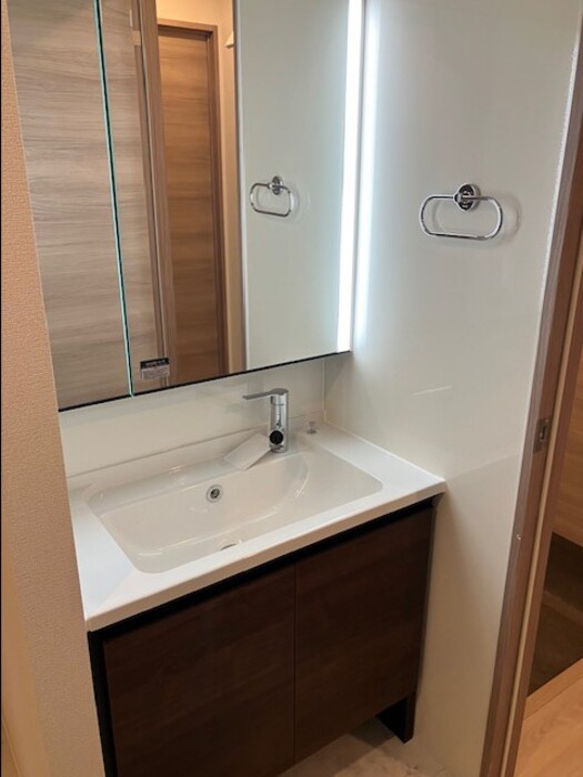 洗面設備　Clashist平野西East