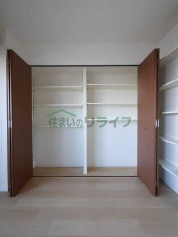 収納　河田町ガーデン1号棟 905