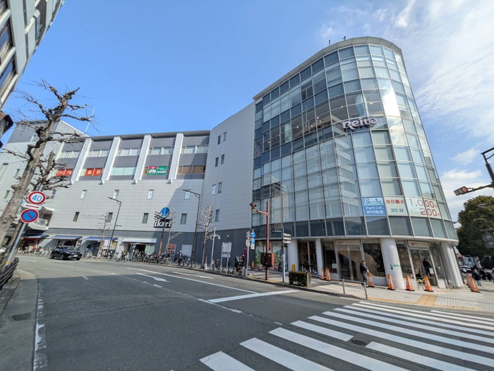 ショッピングセンター　阪急伊丹リータ（ショッピングセンター）まで130m