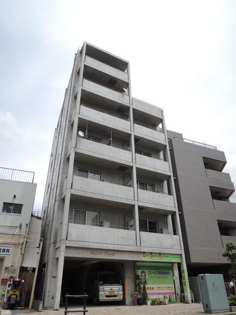 建物外観　メゾンフリジア