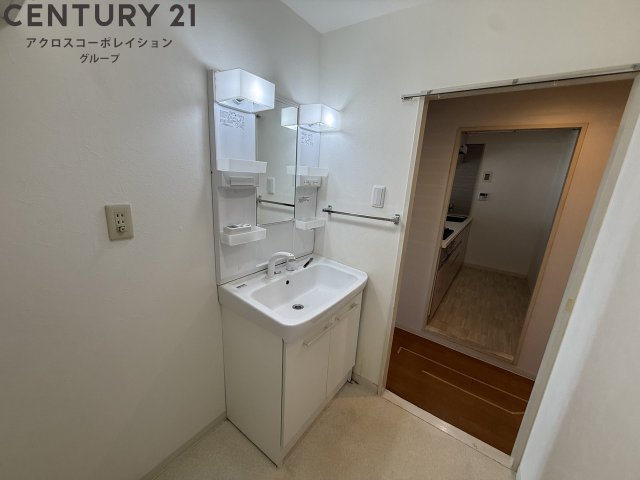 洗面設備　独立洗面化粧台付きでおすすめです！