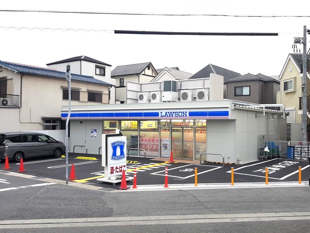 コンビニ　ローソン 神戸坂上四丁目店（コンビニ）まで357m