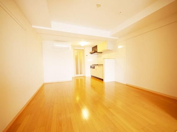 居室・リビング　★リビングダイニング１０.１帖！★