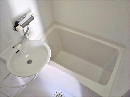 バス・シャワールーム　バストイレ別