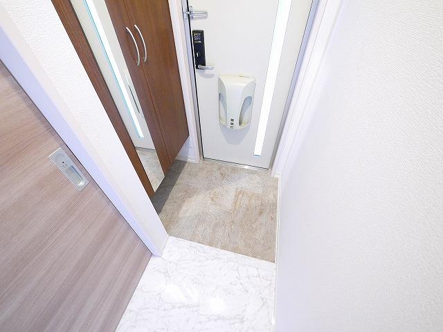 玄関　シンプルで使いやすい玄関です