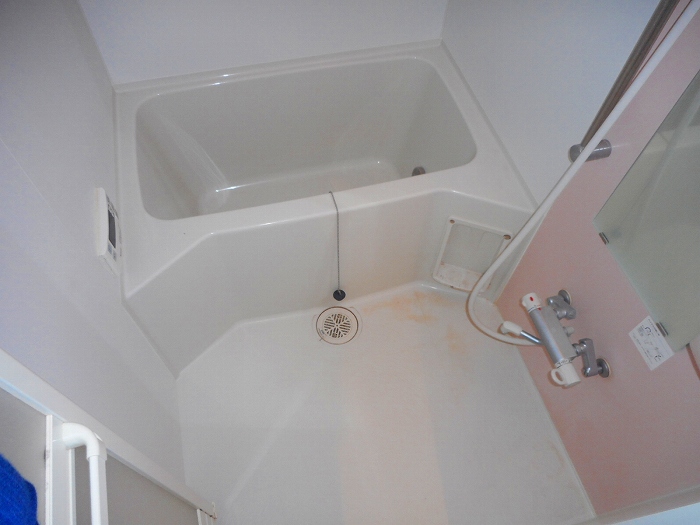 バス・シャワールーム　同マンション別部屋参考写真です