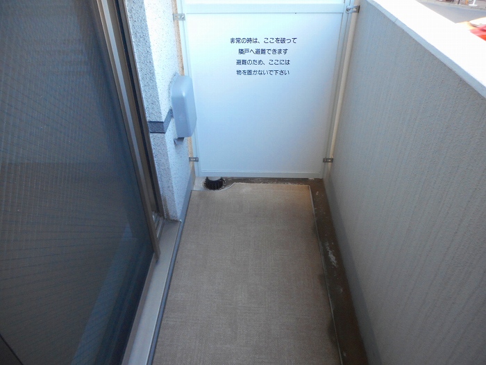 バルコニー　同マンション別部屋参考写真です