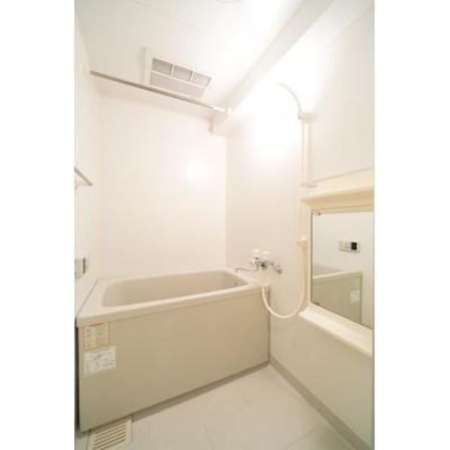 バス・シャワールーム　※写真は同タイプ住戸です。