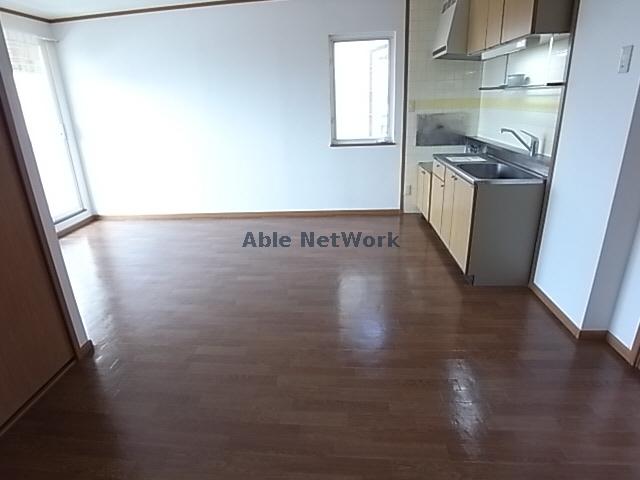 居室・リビング　リビング