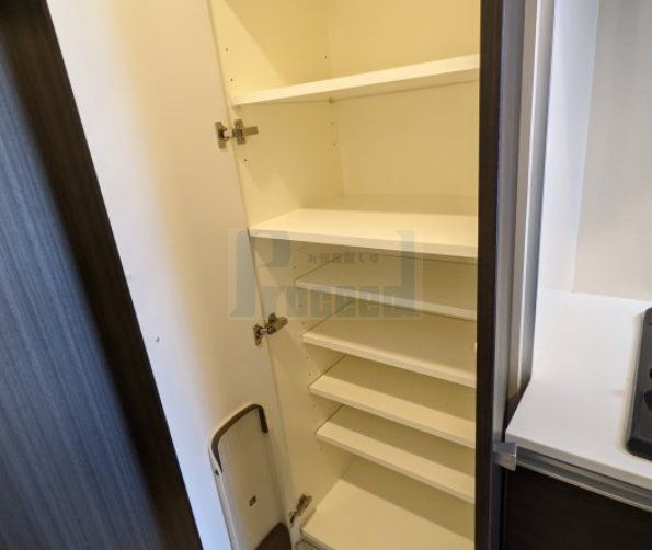 玄関　玄関部分