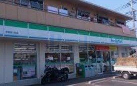 コンビニ　ファミリーマート早宮四丁目店（コンビニ）まで230m