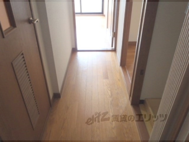 その他部屋・スペース　廊下