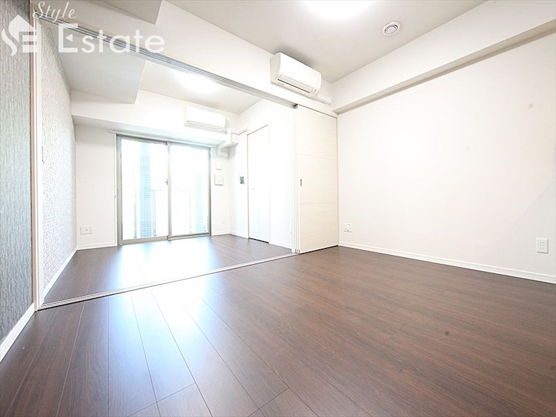 居室・リビング　リビング