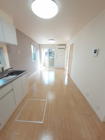 居室・リビング　ゆったり過ごせる居間です