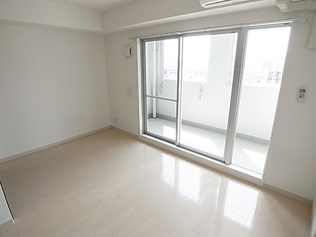 その他部屋・スペース　明るい色調の室内です