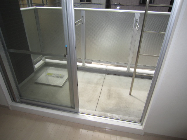 バルコニー　バルコニーがあります