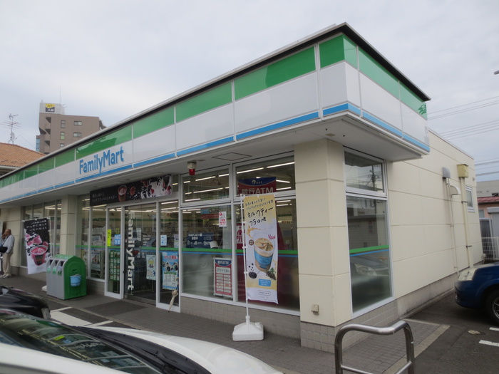 コンビニ　ファミリーマート仙台大和町店（コンビニ）まで500m