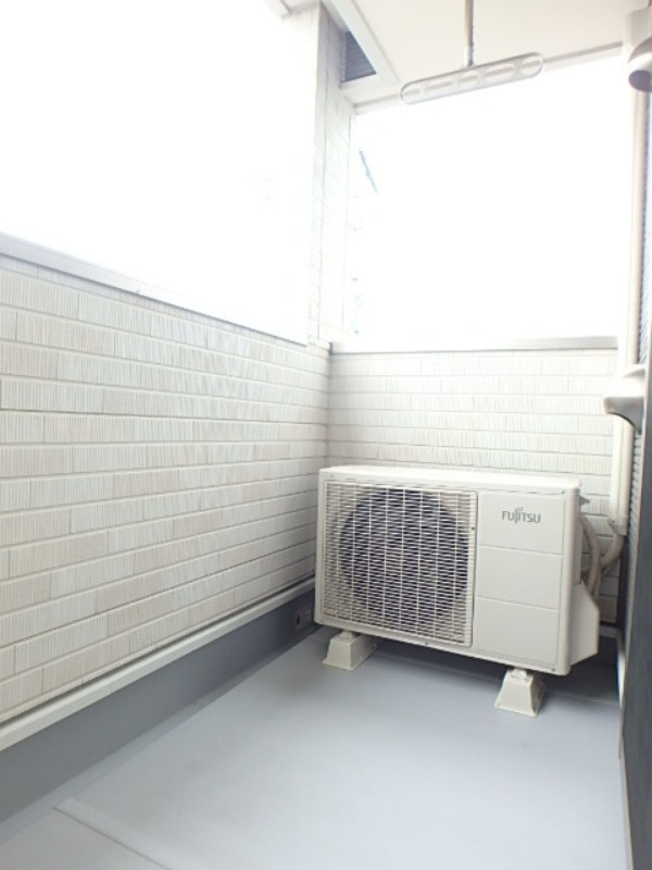 バルコニー　図面と現状に相違がある場合には現状を優先