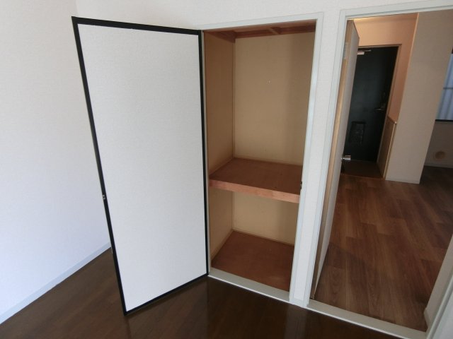 収納　他のお部屋の参考写真となります。