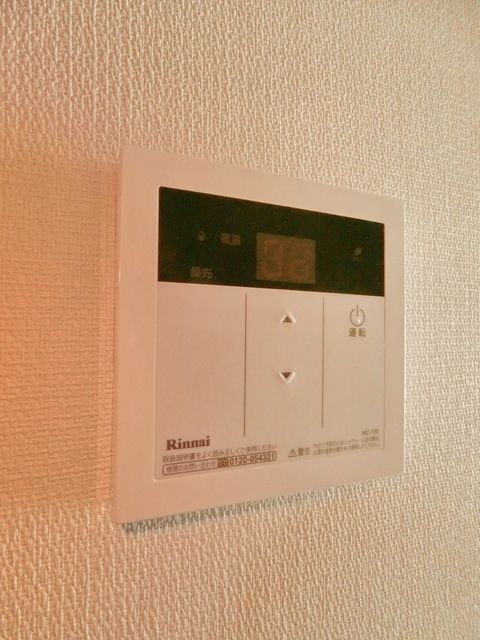 その他設備　給湯器